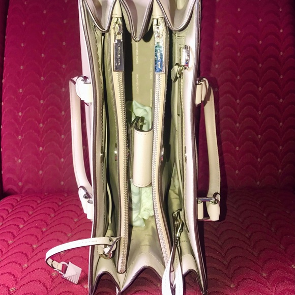 Michael Kors Women's Satchel Medium Sutton Gusset Cement Color Handbag Bag - Picture 7 of 10